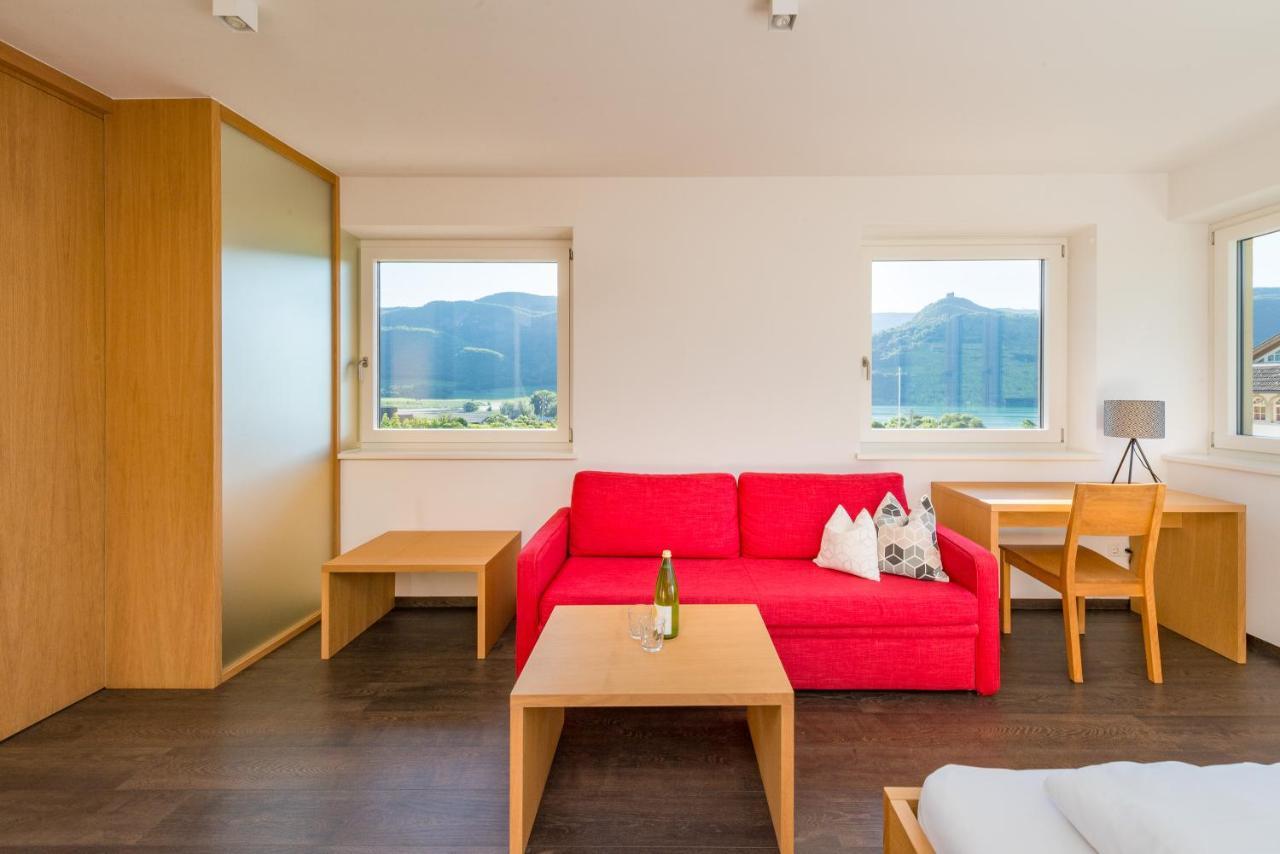 Roesslhof Bed & Breakfast Caldaro Bagian luar foto