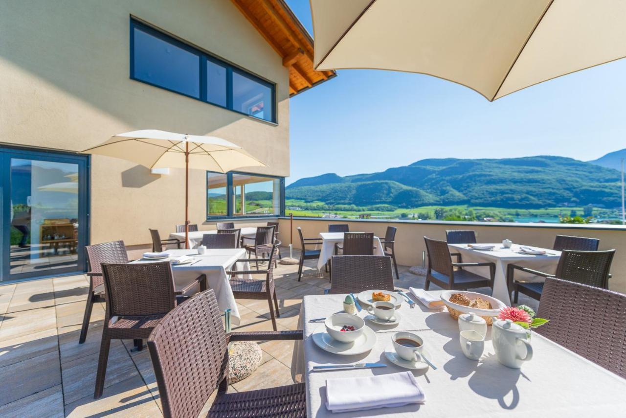 Roesslhof Bed & Breakfast Caldaro Bagian luar foto
