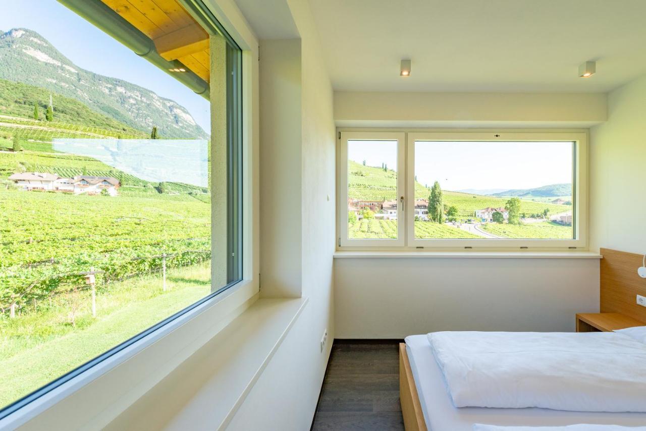 Roesslhof Bed & Breakfast Caldaro Bagian luar foto